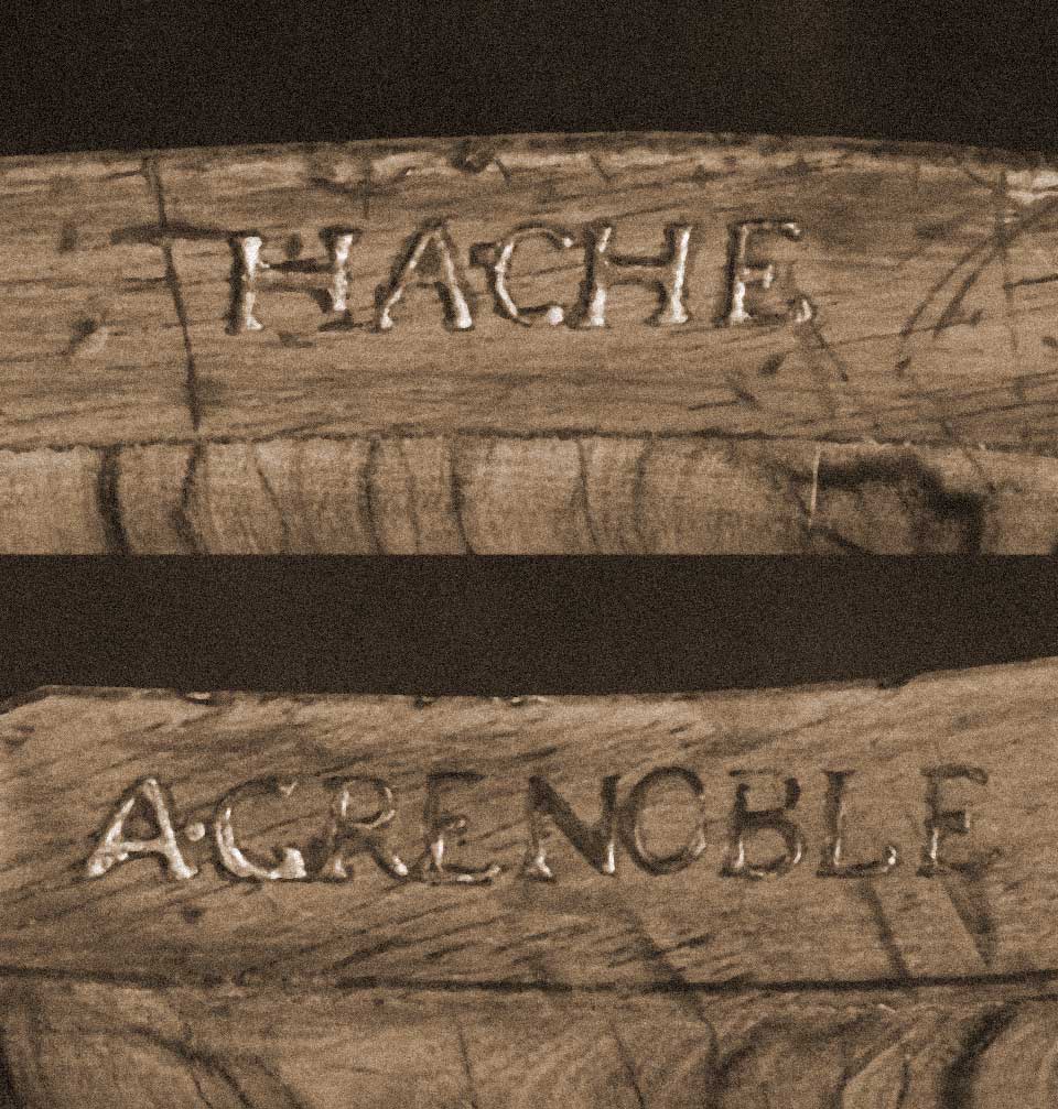 9 - Le Christ en bois
